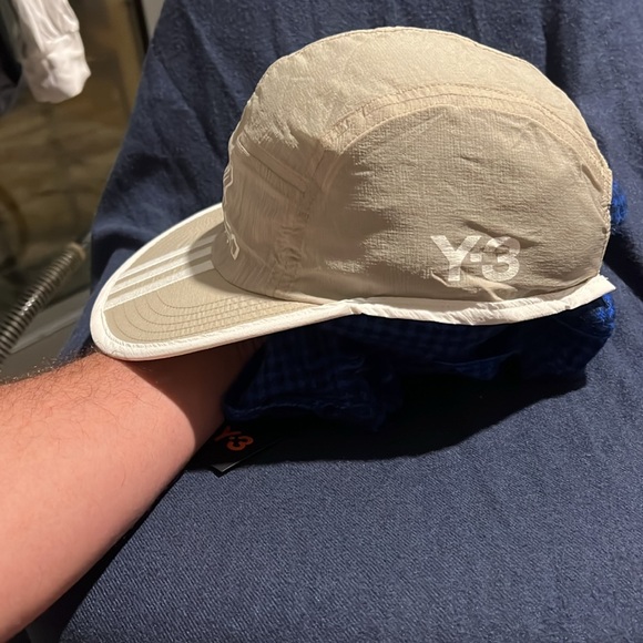 Y-3 REVERSIBLE CAP - Picture 6 of 8